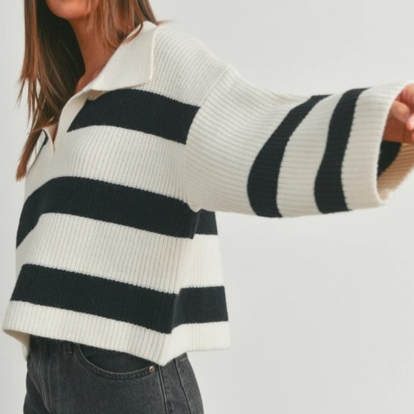 Trista Wide Striped V-Neck Sweater | Women's White and Black Fall Top | Trendy - Picture 5 of 7